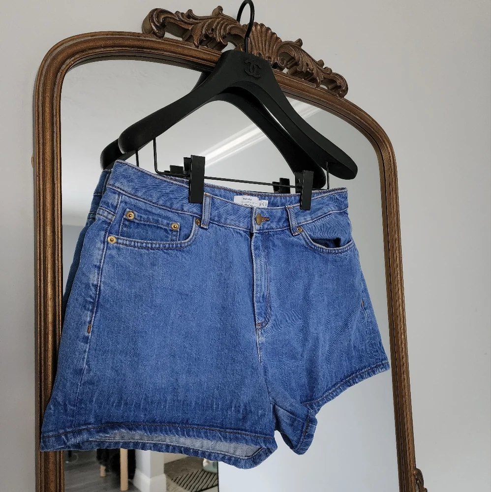 & Other Stories Jean Shorts